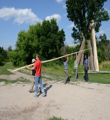 tipiPoles
